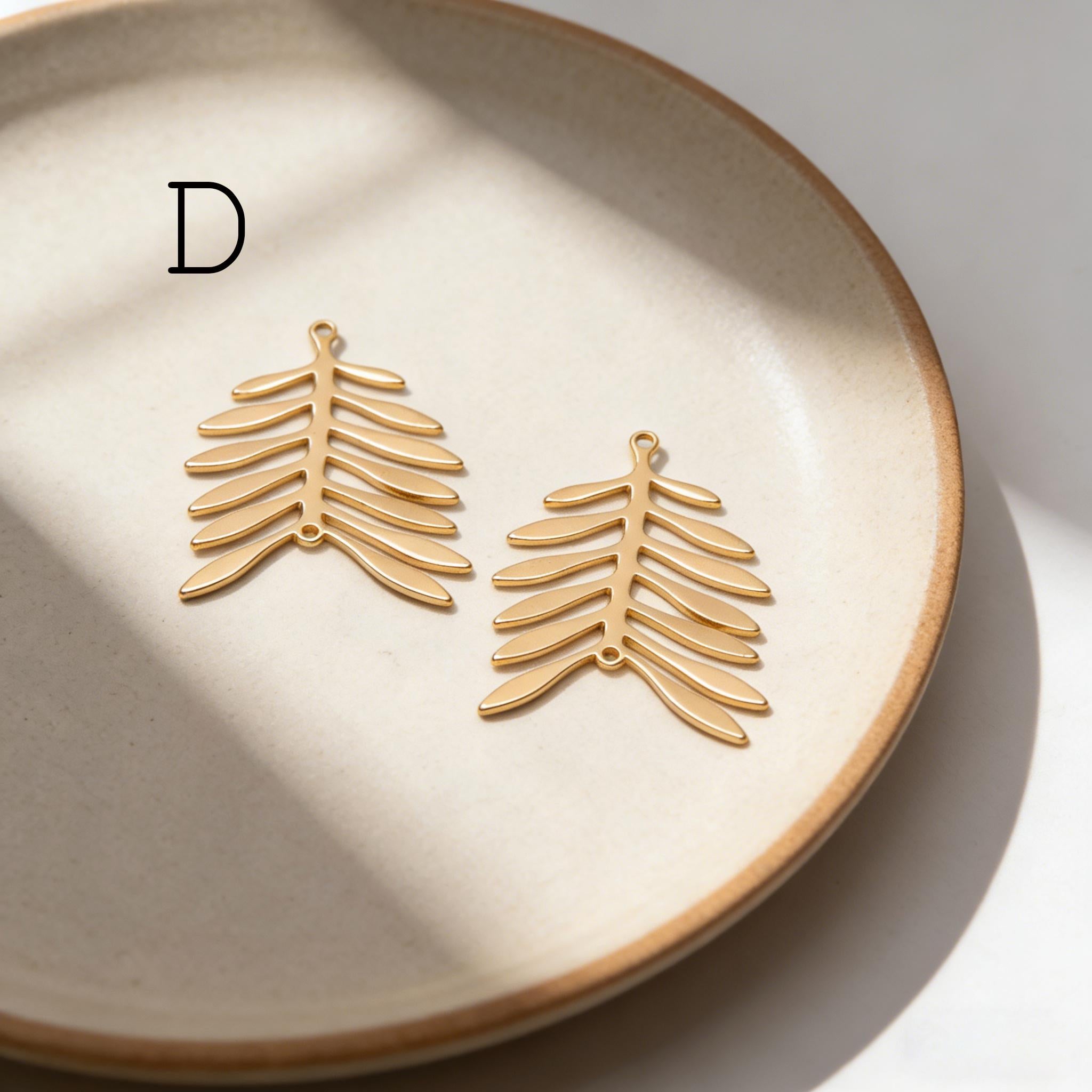 10pcs Gold/ Silver Tone Leaf Charm Pendants, Gold/ Rhodium plated Brass, Lead Nickel Free (GB-3057)
